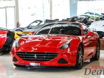 Ferrari California T | 2016 – GCC | With Service Contract | Full Carbon Fiber Interior | Convertible