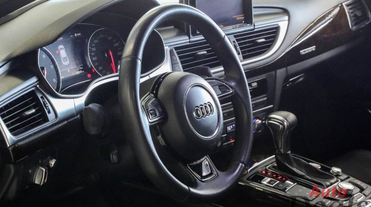 Audi A7 Quattro S Line TFSI | 2014 – GCC | 3.0SC V6 Engine | Top Options