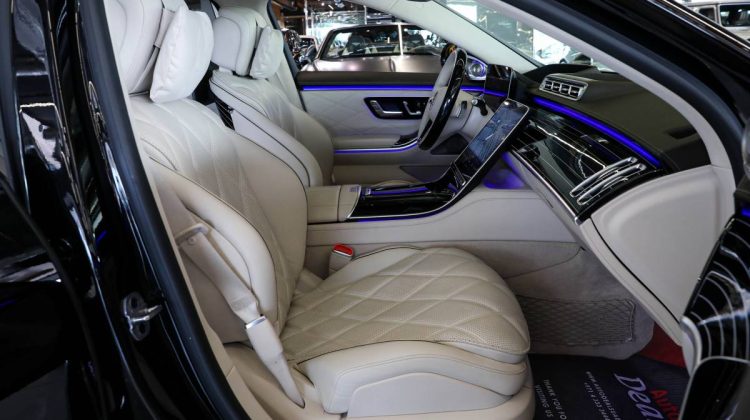 Mercedes Benz Maybach S 680 4MATIC | 2022 – GCC – WARRANTY UNTIL 2027