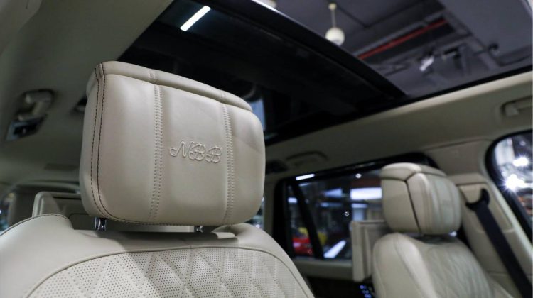 Range Rover SV Autobiography BESPOKE FOR NBB | SPECIAL COLOR | TOP OPTIONS | 2019 – GCC – Warranty & Service | 5.0 SC V8