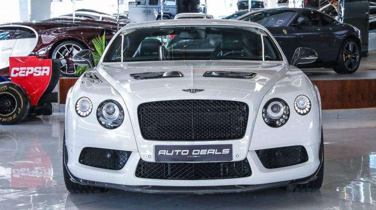Bentley Continental GT3-R | ONE OF 300 CARS | 2015 – GCC – LOW MILEAGE – 4.0 V8