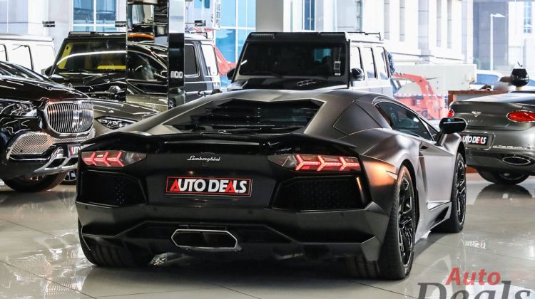 Lamborghini Aventador LP700-4 Coupe