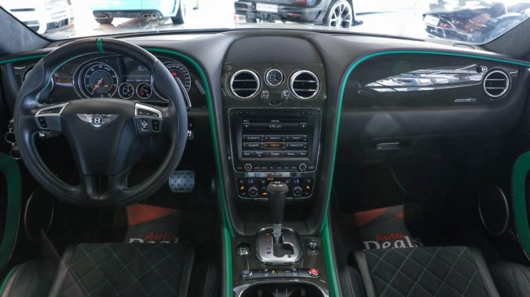 Bentley Continental GT3-R | ONE OF 300 CARS | 2015 – GCC – LOW MILEAGE – 4.0 V8