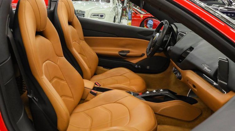 Ferrari 488 Spider | 2017 – GCC | Service Contract | 661 BHP – Convertible
