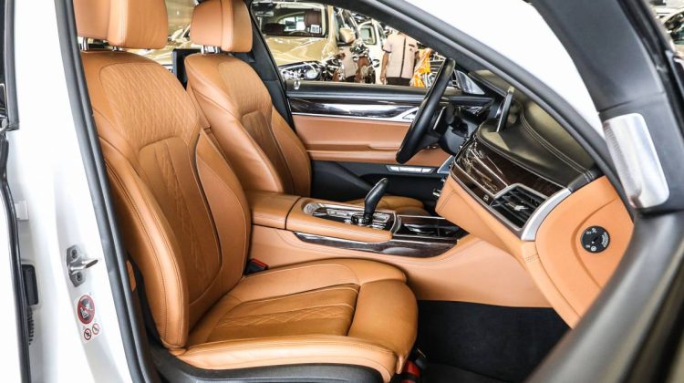 BMW 740 LE M Sport E Drive | 2017 – GCC – Perfect Condition