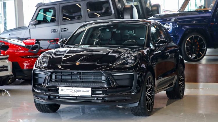 Porsche Macan | 2023 – GCC – Under Warranty | 2.0 i4