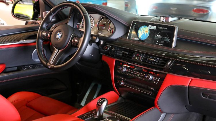 BMW X6 M | 2015 – GCC – Very Low Mileage | 4.4L V8