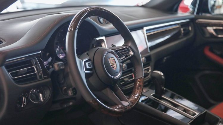Porsche Macan | 2023 – GCC – Under Warranty | 2.0 i4
