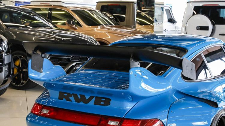 Porsche 911/993 Carrera RWB Hideyoshi Wide Body | 1995 | 3.6L F6