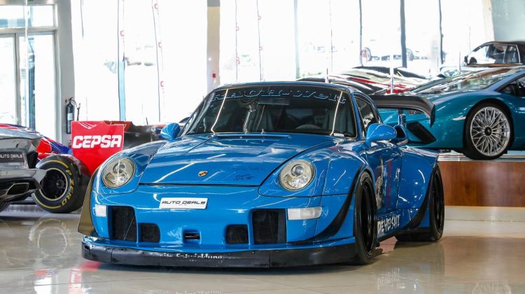 Porsche 911/993 Carrera RWB Hideyoshi Wide Body | 1995 | 3.6L F6