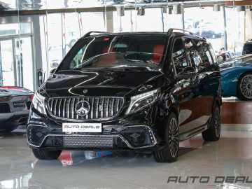 Mercedes Benz Viano V250 V-Line | 2022 – GCC – Warranty Available | 2.0L i4