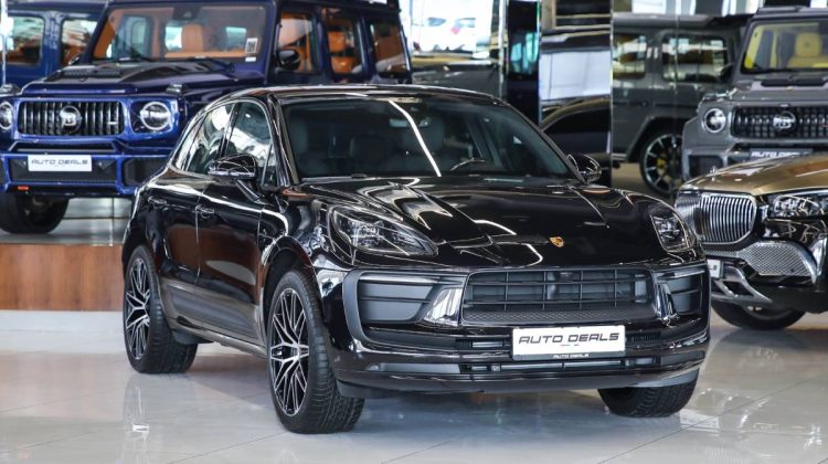 Porsche Macan | 2023 – GCC – Under Warranty | 2.0 i4
