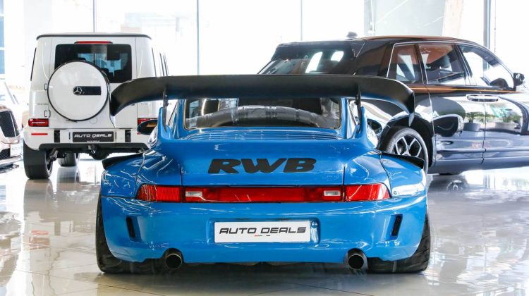 Porsche 911/993 Carrera RWB Hideyoshi Wide Body | 1995 | 3.6L F6
