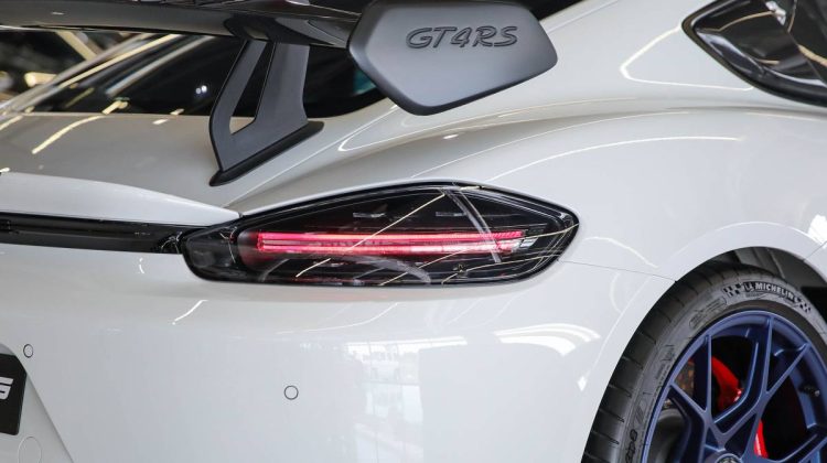 Porsche 718 Cayman GT4 RS Weissach RS | 2022 – GCC – Warranty Available | 4.0L F6