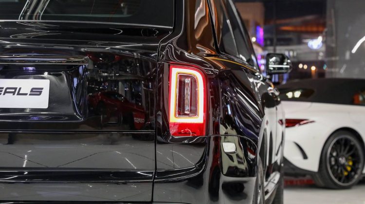 Rolls Royce Cullinan Black Badge | 2022 – GCC – Warranty and Service Contract Available | 6.8L V12