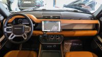 Land Rover Defender 130 HSE P400 | 2023 – GCC – Warranty & Service Contract Available | 3.0L i6