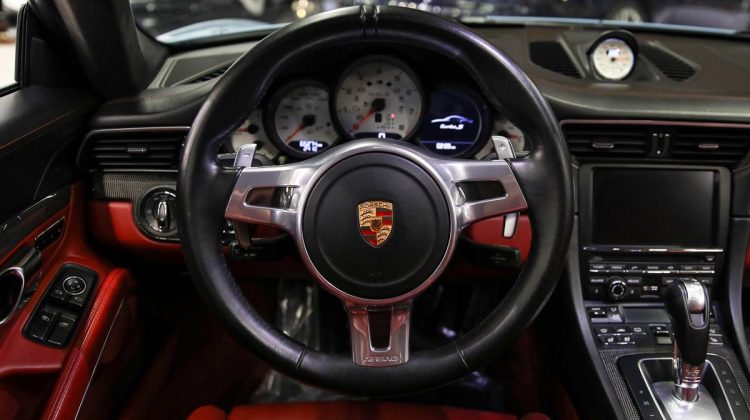 Porsche 911 Turbo S | 2016 – GCC | 3.8 F6