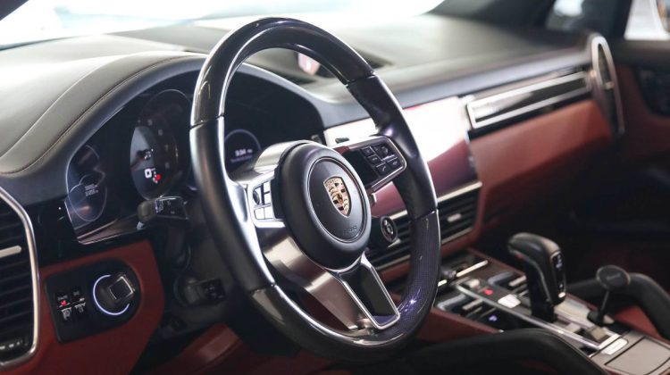 Porsche Cayenne S | 2019 – GCC – Warranty Available – Full Service History | 2.9L V6
