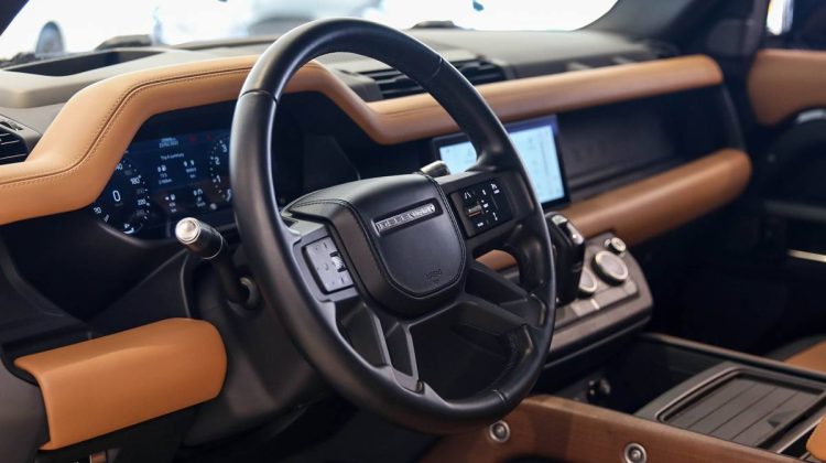Land Rover Defender 110 X P 400 | 2022 – GCC – Warranty And Service Contract Available | 3.0L i6