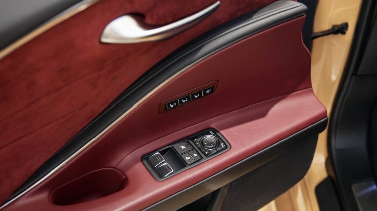 Lexus LC 500 Hybrid | 2017 – GCC – Low Mileage | 3.5L V6