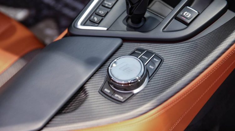BMW i8 Roadster e-Drive | 2019 – GCC – Warranty and Service Contract Available | 1.5L i3 11.6KwH