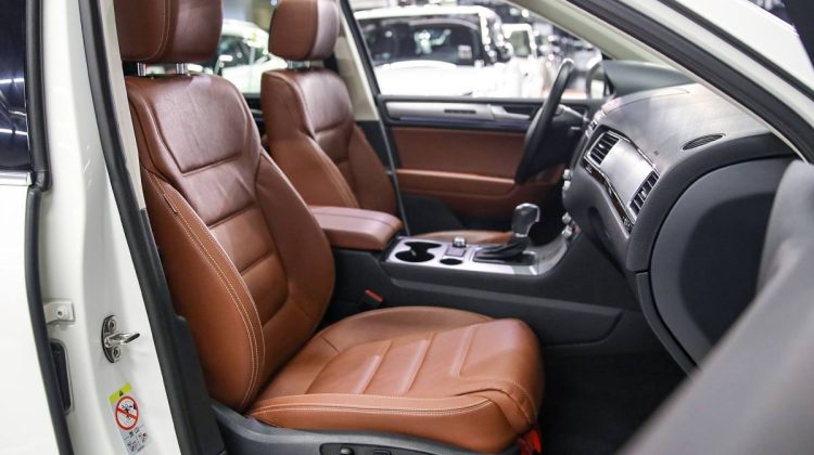 Volkswagen Touareg | 2017 – GCC – Low Mileage | 3.6L V6