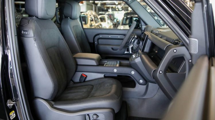 Land Rover Defender 90 P525 V8 Edition | 2023 – Brand New| 5.0L V8