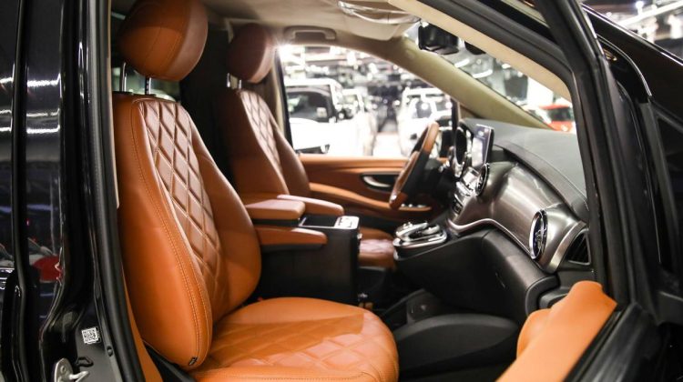 Mercedes Benz Viano V 250 Starlight | 2017 – Full Options | 2.0L i4