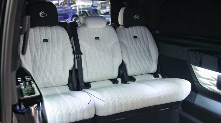 Mercedes Benz Viano V 250 | 2023 – GCC | 2.0L i4