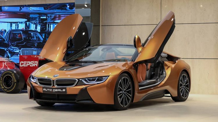 BMW i8 Roadster e-Drive | 2019 – GCC – Warranty and Service Contract Available | 1.5L i3 11.6KwH