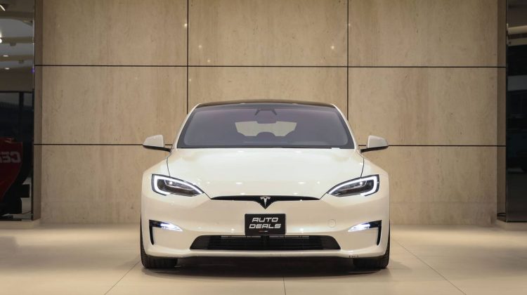 Tesla Model S Plaid | 2021 – Full Options – Immaculate Condition | Electric 760Kw 1020 HP