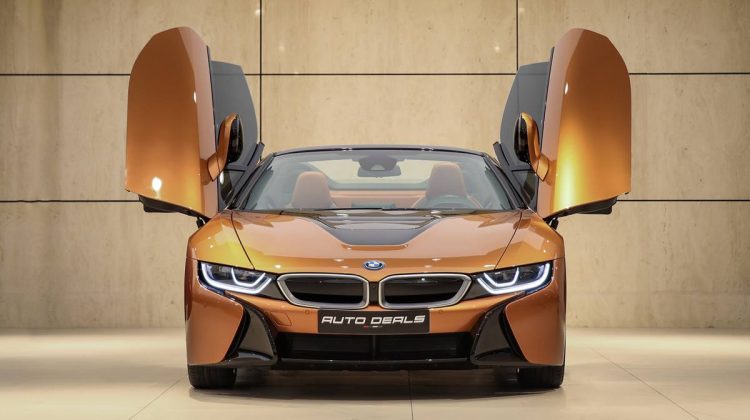 BMW i8 Roadster e-Drive | 2019 – GCC – Warranty and Service Contract Available | 1.5L i3 11.6KwH