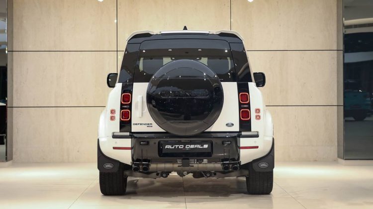 Land Rover Defender 90 HSE P 400 X Dynamic | 2022 – Brand New | 3.0L i6