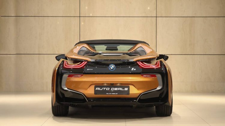 BMW i8 Roadster e-Drive | 2019 – GCC – Warranty and Service Contract Available | 1.5L i3 11.6KwH