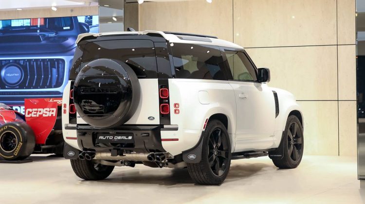 Land Rover Defender 90 HSE P 400 X Dynamic | 2022 – Brand New | 3.0L i6