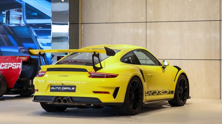 Porsche GT3 RS | 2019 – GCC – Very Low Mileage – Full Service History | 4.0L F6