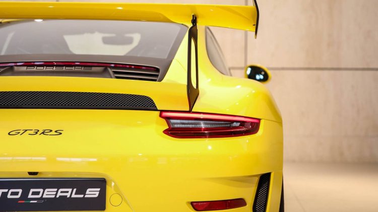 Porsche GT3 RS | 2019 – GCC – Very Low Mileage – Full Service History | 4.0L F6