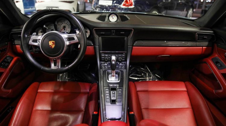 Porsche 911 Turbo S | 2016 – GCC | 3.8 F6