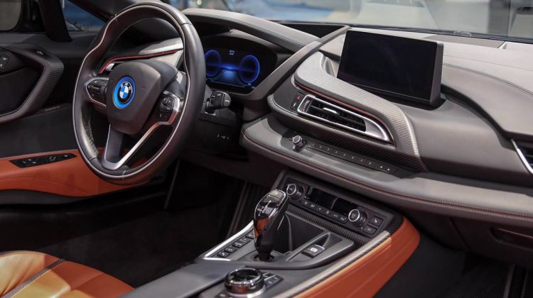 BMW i8 Roadster e-Drive | 2019 – GCC – Warranty and Service Contract Available | 1.5L i3 11.6KwH