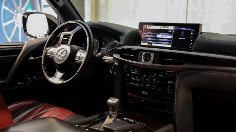 Lexus LX 570 Black Edition S | 2019 – GCC | 5.7L V8