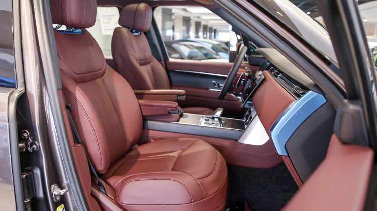 Range Rover Vogue HSE P 530 | 2023 – GCC – Under Warranty and Service Contract | 4.4L V8