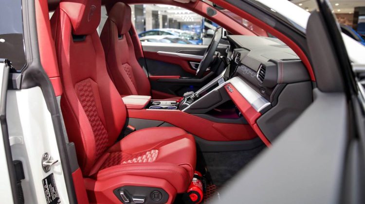Lamborghini Urus | 2021 – GCC – Brand New – Full Service History | 4.0L V8
