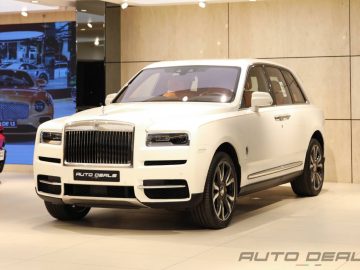 Rolls Royce Cullinan | 2023 – GCC – Warranty and Service Contract Available | 6.75L V12