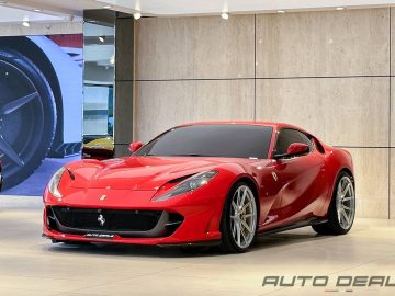 Ferrari 812 Superfast | 2018 – Service Contract – Full Service History | 6.5L V12