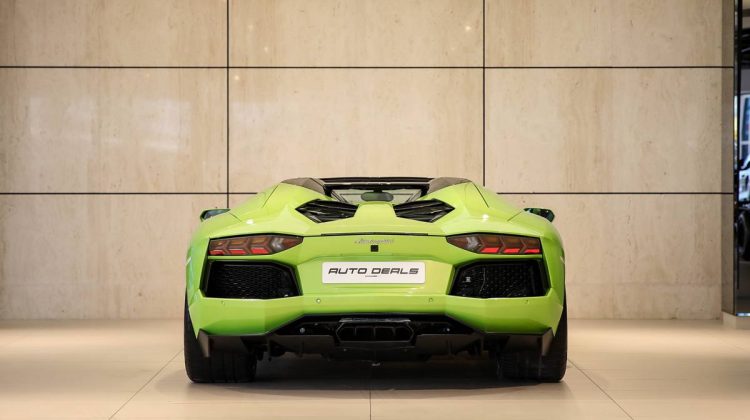 Lamborghini Aventador Roadster LP700-4 | 2014 – GCC – Low Mileage