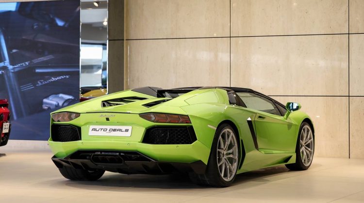 Lamborghini Aventador Roadster LP700-4 | 2014 – GCC – Low Mileage