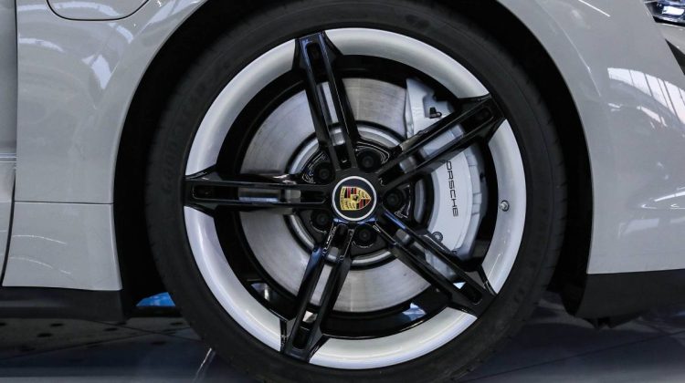 Porsche Taycan | 2022 – GCC – Warranty Available | Electric