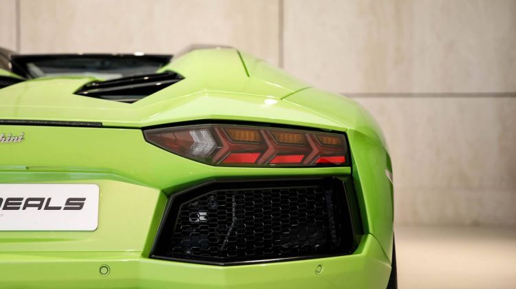 Lamborghini Aventador Roadster LP700-4 | 2014 – GCC – Low Mileage