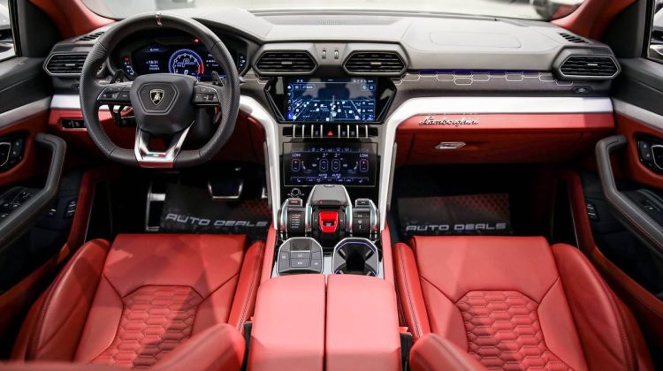 Lamborghini Urus | 2021 – GCC – Brand New – Full Service History | 4.0L V8