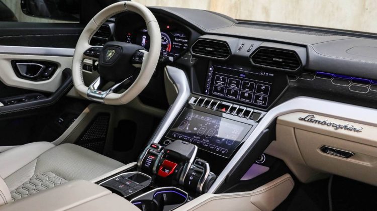 Lamborghini Urus | 2019 – GCC – Low Mileage – Perfect Condition | 4.0L V8